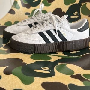 Platform Samba. Size 6.5W